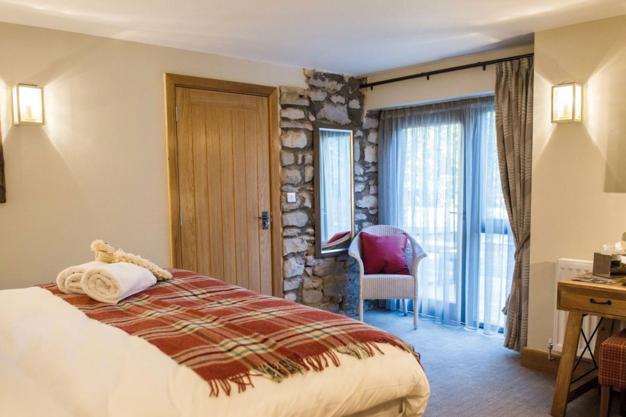 The Lister Arms Hotel Malham Ngoại thất bức ảnh