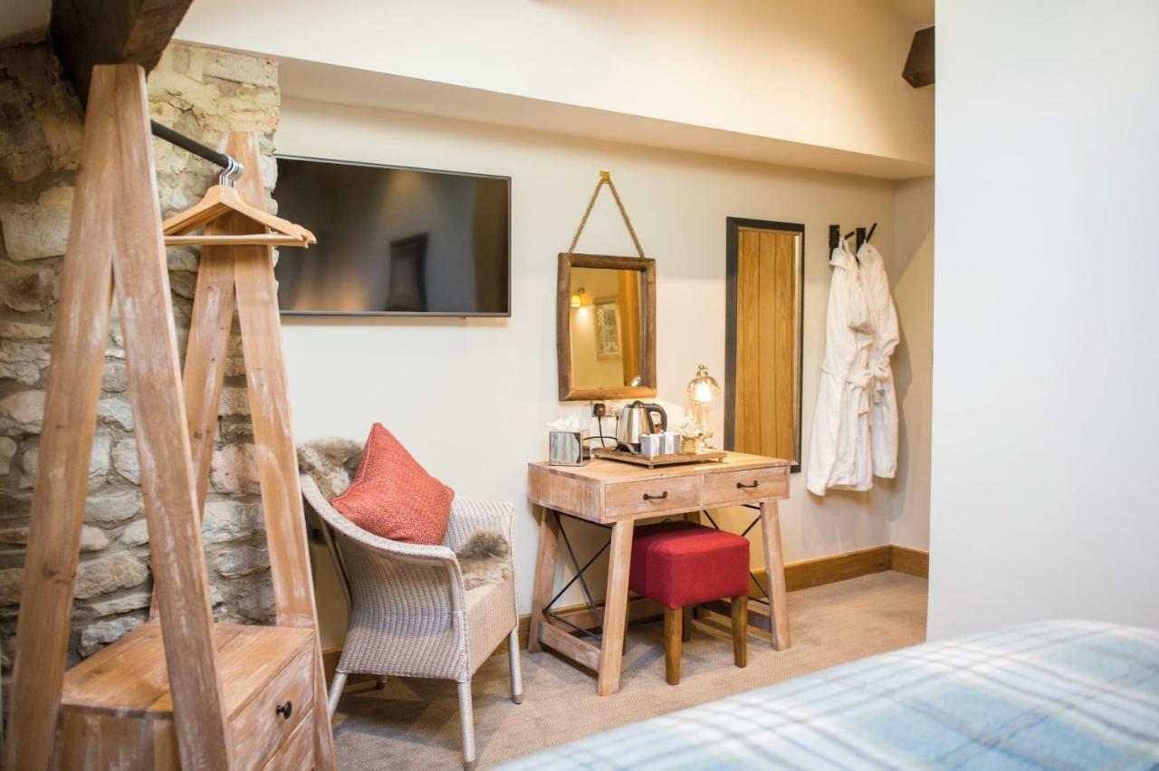 The Lister Arms Hotel Malham Ngoại thất bức ảnh